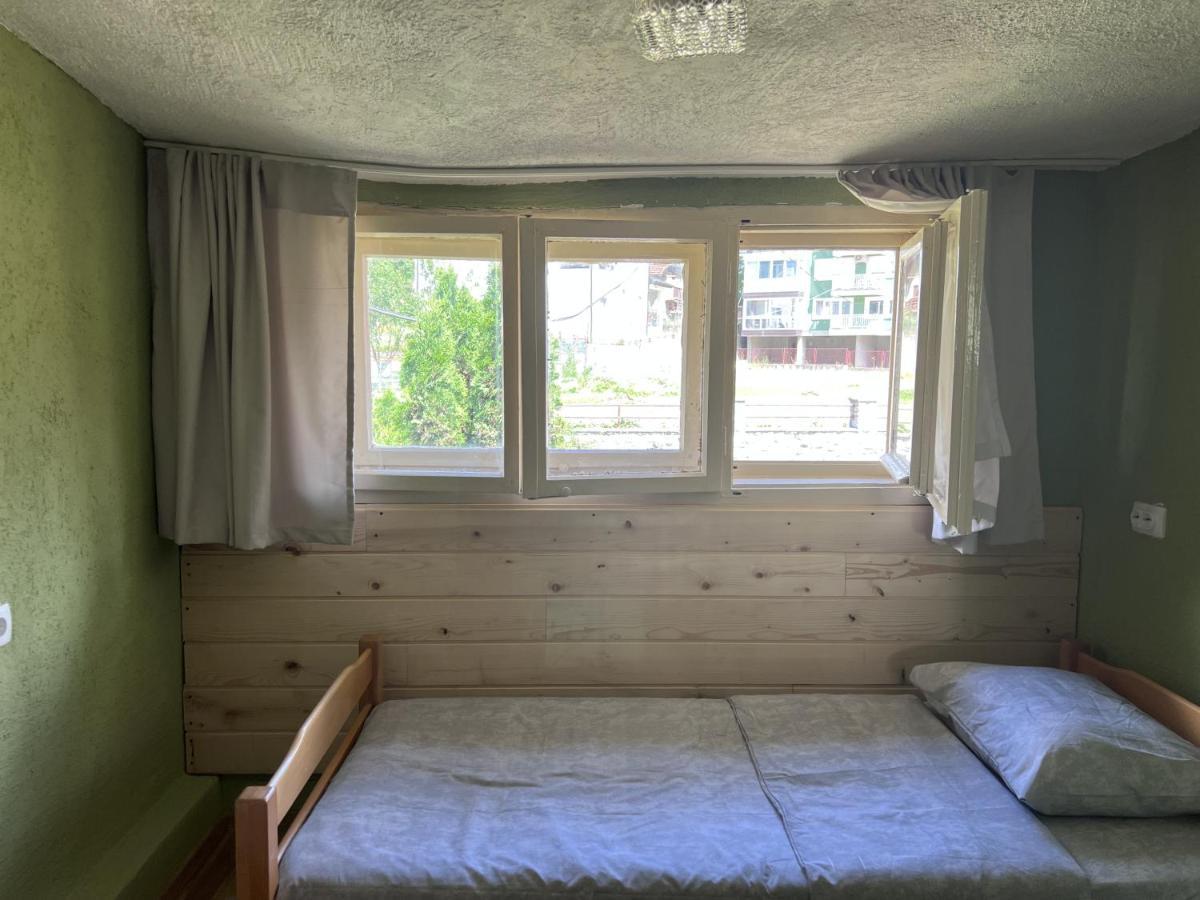 Bear Hug Lodge Плав Экстерьер фото