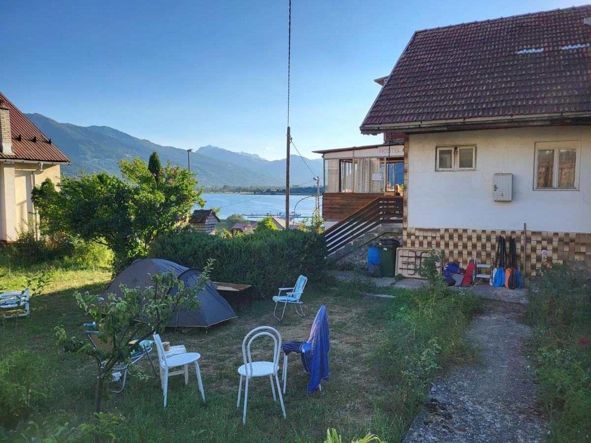 Bear Hug Lodge Плав Экстерьер фото